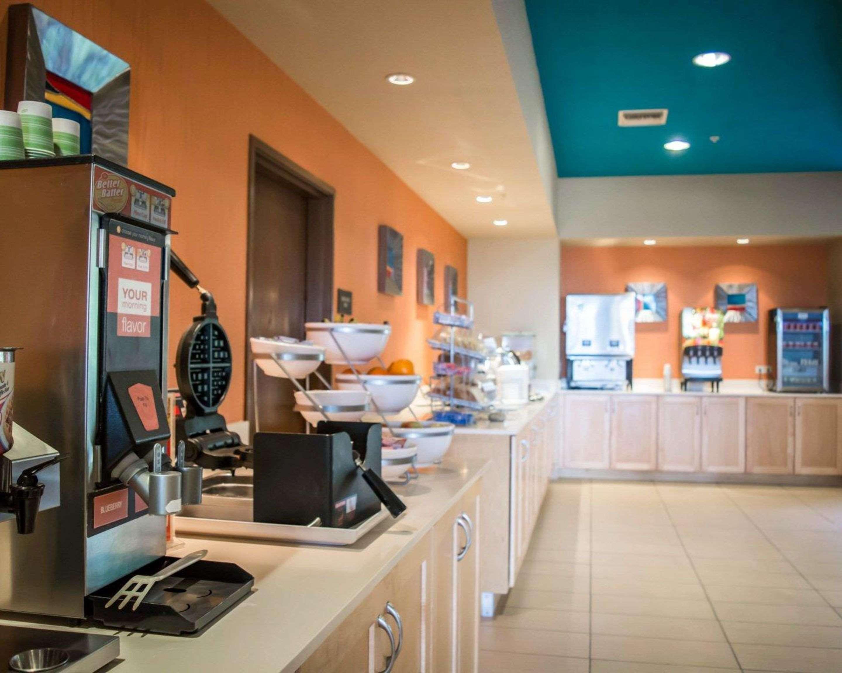 Hampton Inn By Hilton Tampa Fairgrounds Casino Екстериор снимка